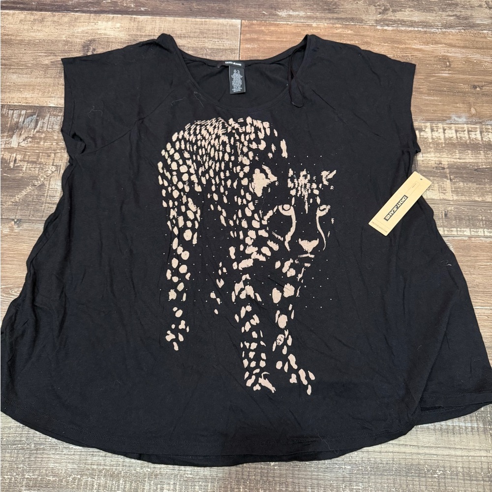DKNY Black Tee with Beige Leopard Graphic Sz XL NWT